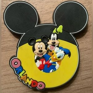Disney Orlando Mickey Mouse Goofy Donald Duck Souvenir Magnet
